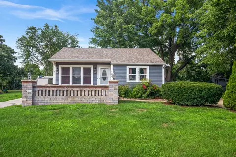 121 W Lester St, West Chicago, IL 60185