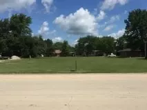 35 E Tobey Dr, Herscher, IL 60941