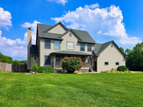 Exterior - 26713 S Center Rd, Monee, IL 60449 photo 7 of 18