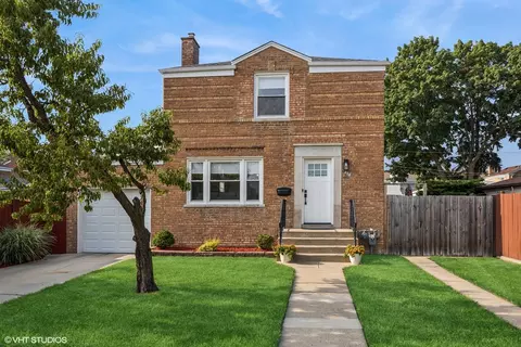 7812 W Altgeld St, Elmwood Park, IL 60707