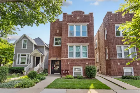 4453 N Kilbourn Ave, Chicago, IL 60630
