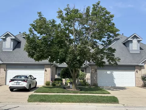 288 Benton Ln, Bloomingdale, IL 60108