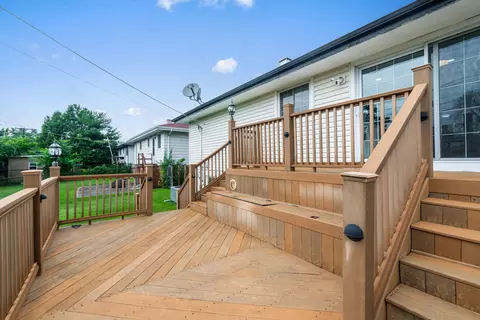 Exterior - 4424 Maple Ave, Brookfield, IL 60513 photo 3 of 4