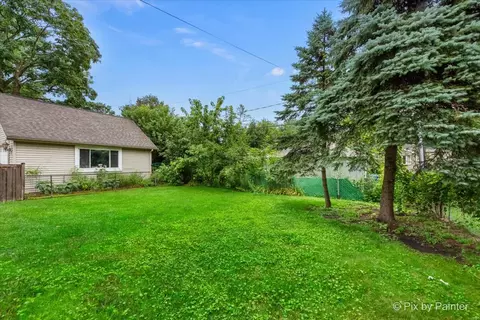 Exterior - 311 N Maple St, Itasca, IL 60143 photo 6 of 9