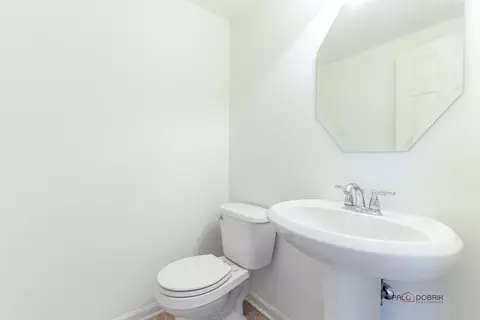 Other - 3410 Cameron Dr, Elgin, IL 60124 photo 3 of 8