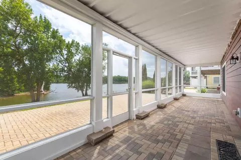 Exterior - 9 Windward Way, Ottawa, IL 61350 photo 13 of 17