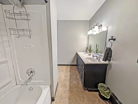 306 E Iowa St, Spring Valley, IL 61362 photo 30