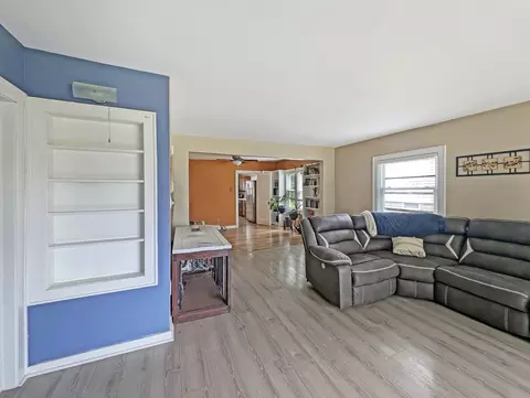 306 E Iowa St, Spring Valley, IL 61362 photo 24