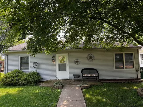 700 Hager Ave, Milledgeville, IL 61051