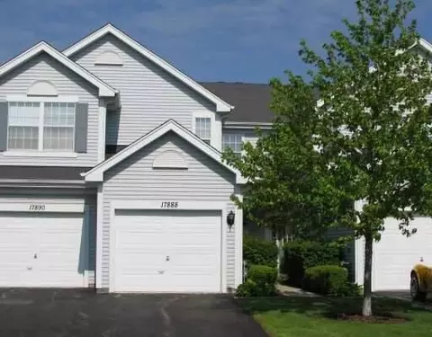 17888 W Braewick Rd, Gurnee, IL 60031