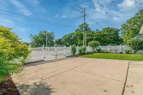 1102 Basin Dr, Lockport, IL 60441 photo 38