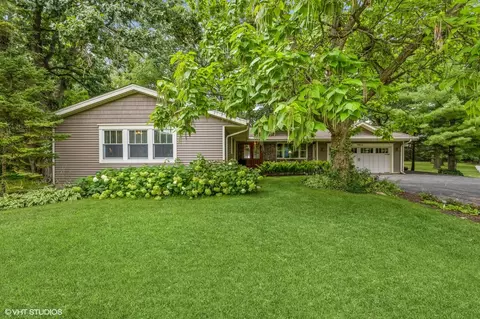 9913 Forest Ln, Union, IL 60180 photo 2