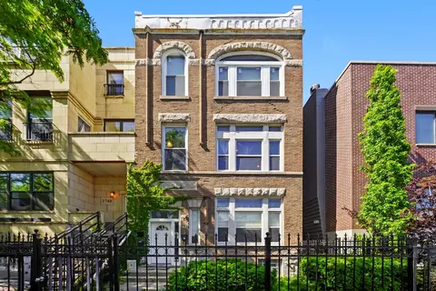 2744 W Haddon Ave #2, Chicago, IL 60622
