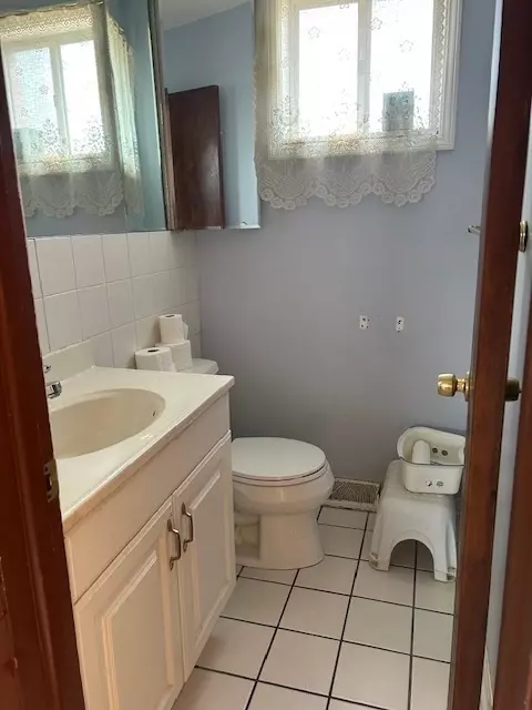 8657 Gregory Ln #7, Des Plaines, IL 60016 photo 9