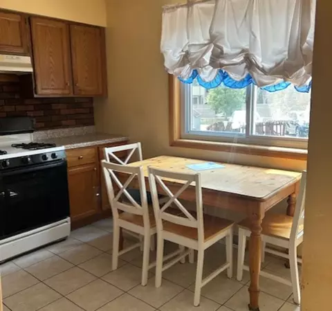 8657 Gregory Ln #7, Des Plaines, IL 60016 photo 7