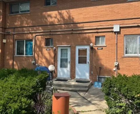 8657 Gregory Ln #7, Des Plaines, IL 60016 photo 5