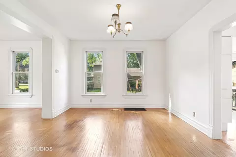 214 S 7th St, West Dundee, IL 60118 photo 8