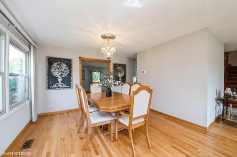 536 Eagle View Dr, Carol Stream, IL 60188 photo 9