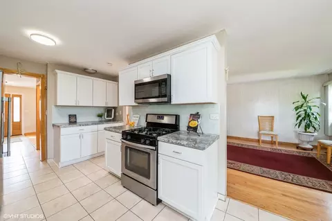 536 Eagle View Dr, Carol Stream, IL 60188 photo 15