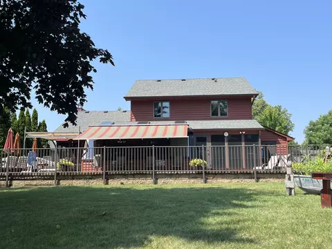 301 Mainsail Dr, Third Lake, IL 60030 photo 6