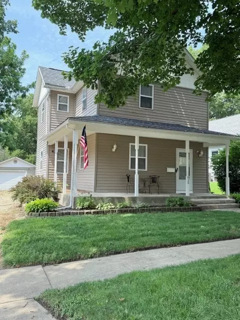 615 N Jefferson Ave, Dixon, IL 61021