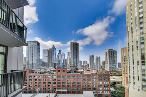 Other - Undisclosed, Chicago, IL 60654 photo 4 of 10