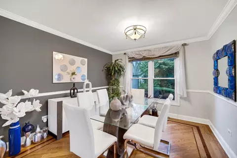 Dining - 2233 Appleby Dr, Wheaton, IL 60189 photo 1 of 2