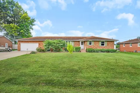 1413 Sharon Rd, Streator, IL 61364