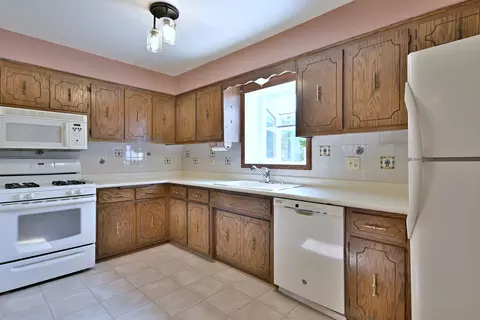 657 Sable Dr, Addison, IL 60101 photo 8