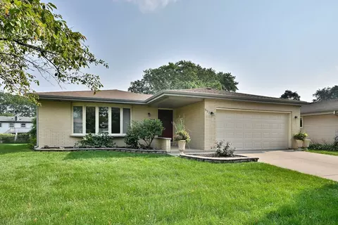 657 Sable Dr, Addison, IL 60101 photo 2