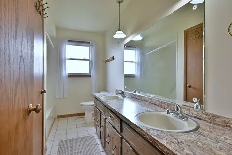 657 Sable Dr, Addison, IL 60101 photo 17