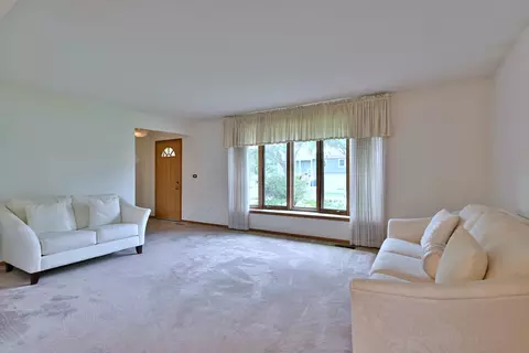 657 Sable Dr, Addison, IL 60101 photo 3