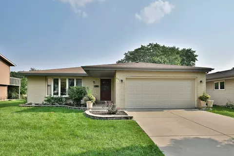 657 Sable Dr, Addison, IL 60101