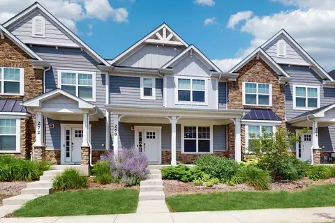 268 Hoffmann Dr, Buffalo Grove, IL 60089