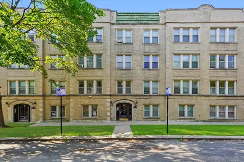 3257 W Olive Ave #1E, Chicago, IL 60659
