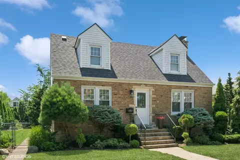 3341 Wilder St, Skokie, IL 60076