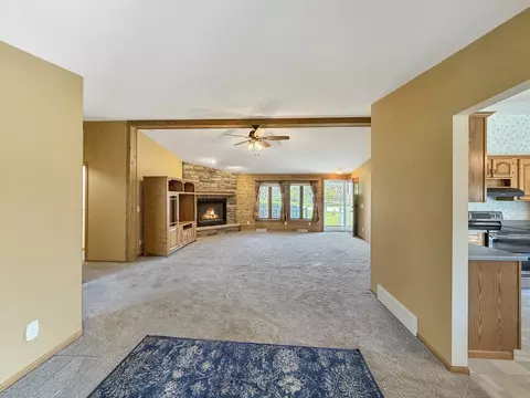 Living - 24-134 Hidden Ranch Dr, Lanark, IL 61046 photo 3 of 6
