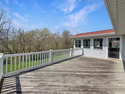 Exterior - 24-134 Hidden Ranch Dr, Lanark, IL 61046 photo 2 of 3