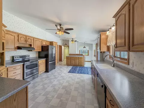 Kitchen - 24-134 Hidden Ranch Dr, Lanark, IL 61046 photo 1 of 5
