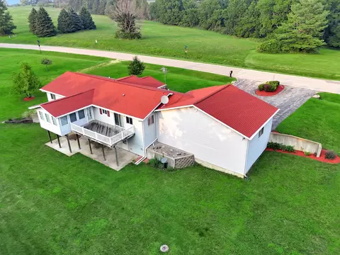 View/Area - 24-134 Hidden Ranch Dr, Lanark, IL 61046 photo 2 of 5
