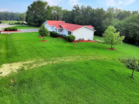 View/Area - 24-134 Hidden Ranch Dr, Lanark, IL 61046 photo 4 of 5