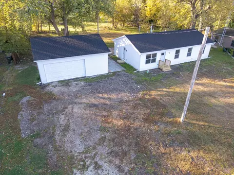 145 Elm St, Braidwood, IL 60408 photo 4