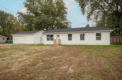 145 Elm St, Braidwood, IL 60408 photo 2