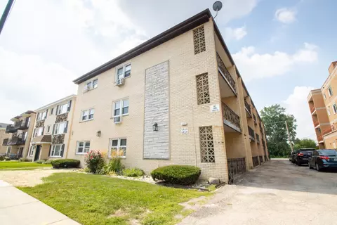 6466 N Northwest Hwy #C1, Chicago, IL 60631
