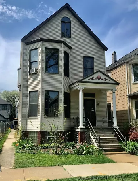 4938 N Bell Ave, Chicago, IL 60625