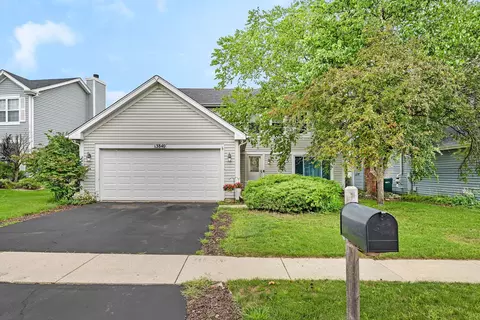 13840 S Petersburg Dr, Plainfield, IL 60544