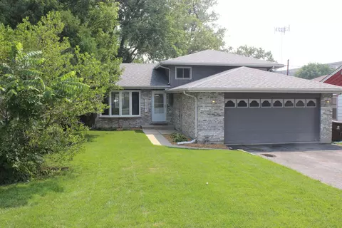 15621 Lamon Ave, Oak Forest, IL 60452
