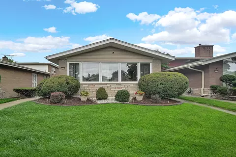 9242 S Constance Ave, Chicago, IL 60617