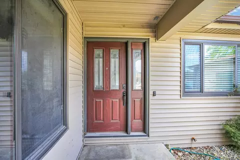 1203 Lancaster Dr, Champaign, IL 61821 photo 7