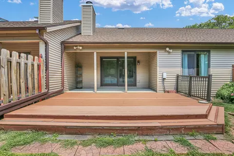 1203 Lancaster Dr, Champaign, IL 61821 photo 37